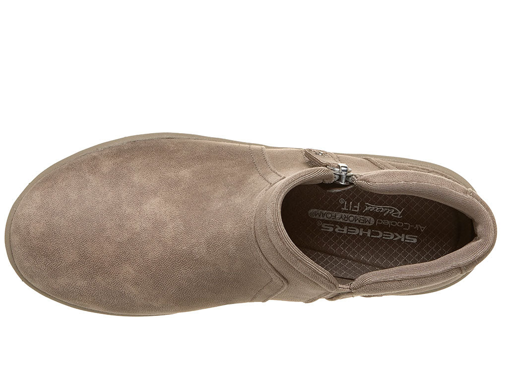 Skechers Women's Relaxed Fit Lovely Vibe Forever Mine Bootie