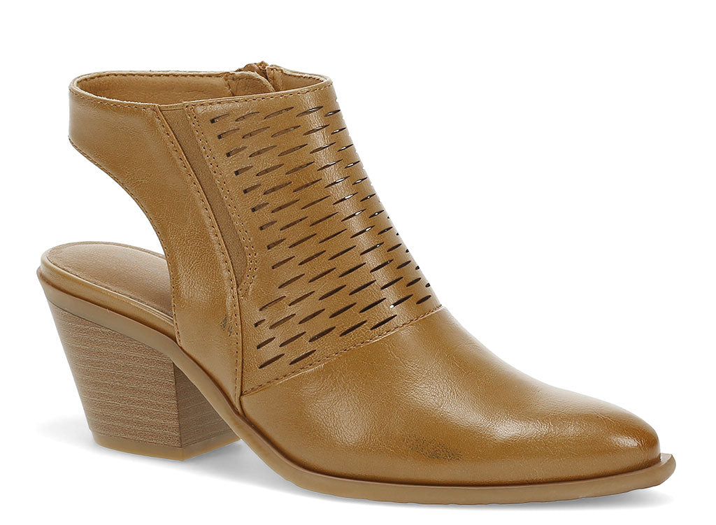 Baretraps Women's Yangley