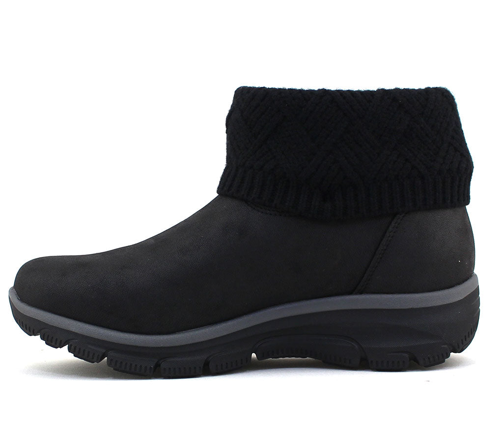 Skechers Women's Slip-Ins Relaxed Fit Easy Going Cozy Weather 4 Bootie