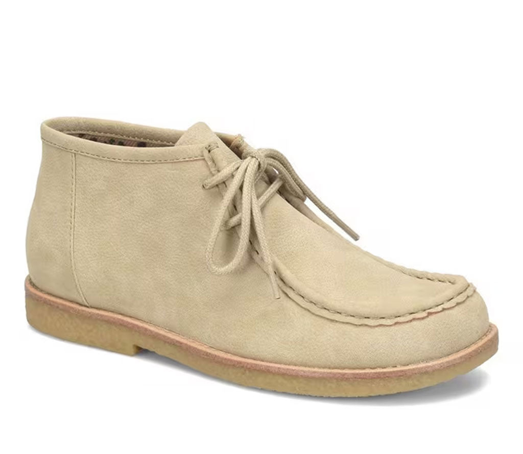 b.o.c Women's Lewy Chukka Boot