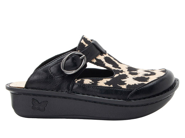 Alegria Women's Classic Open Back Slip-Resistant Nursing Clogs