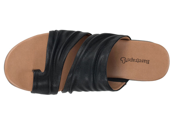 Baretraps Women's Venus