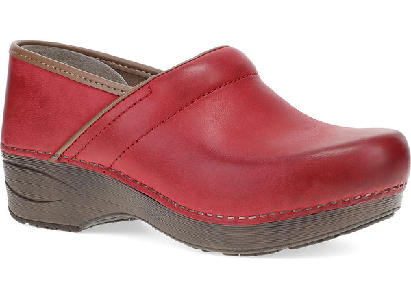 Dansko Women's XP 2.0 Lightweight Slip-Resistant Occupational Clog