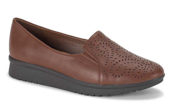 Baretraps Women's Amry Slip On Loafer