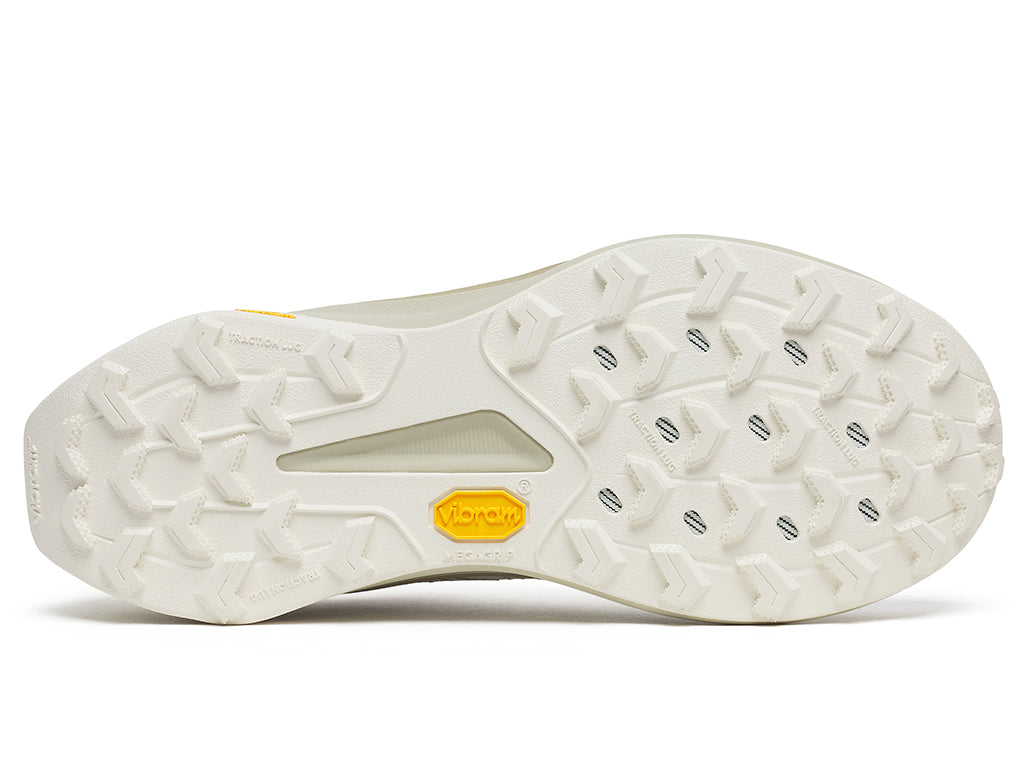 Saucony Women's Peregrine 16 GTX Sneakers