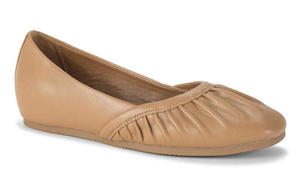 Baretraps Women's Charlie Flat