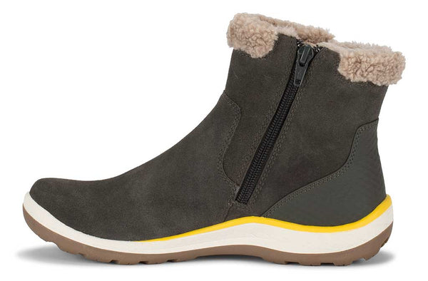 Baretraps Women's Kalina Cold Weather Bootie