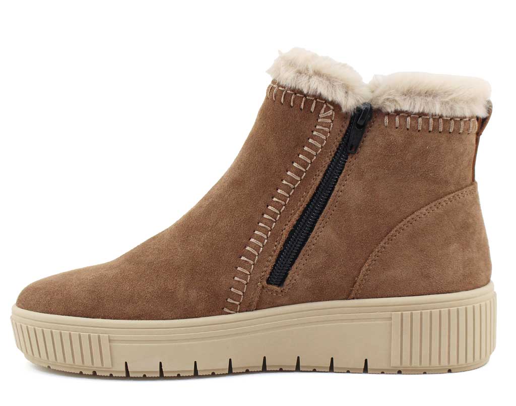 Remonte Women's D3B70 Bonnie Water Resistant Winter Bootie