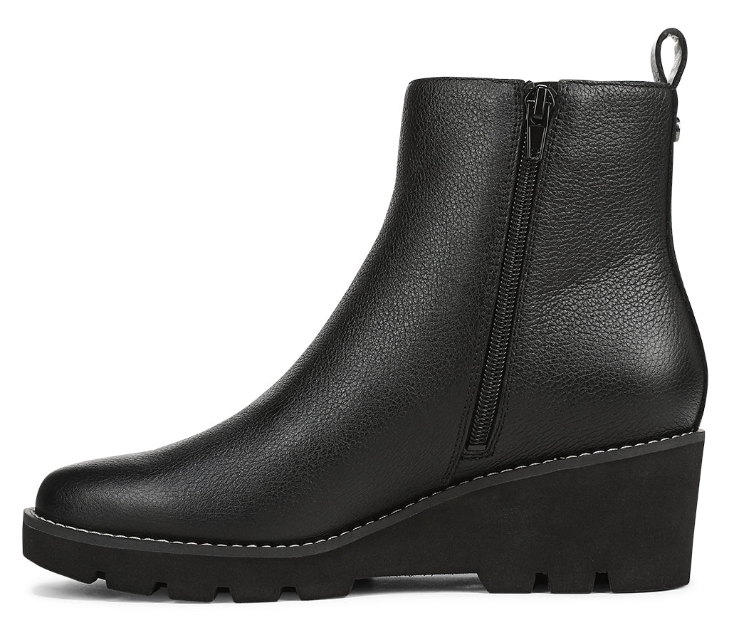 Vionic Women's Aria 2.0 Wedge Chelsea Boot