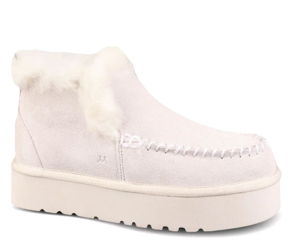 Mykos Women's Britt Pull-On Slipper Bootie