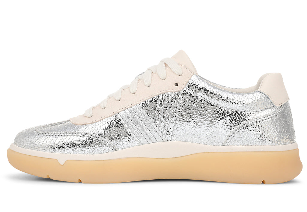 Vionic Women's City Walk Sneaker