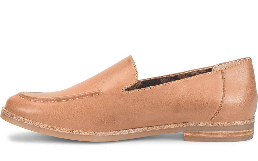 b.o.c Women's Bayley Loafer
