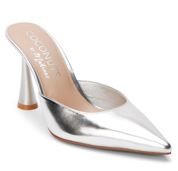 Coconuts by Matisse Women's Zola Pumps