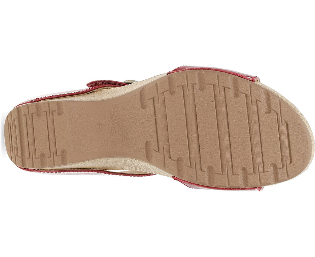 Dansko Women's Tanya Contoured Memory-Foam Slide Sandal