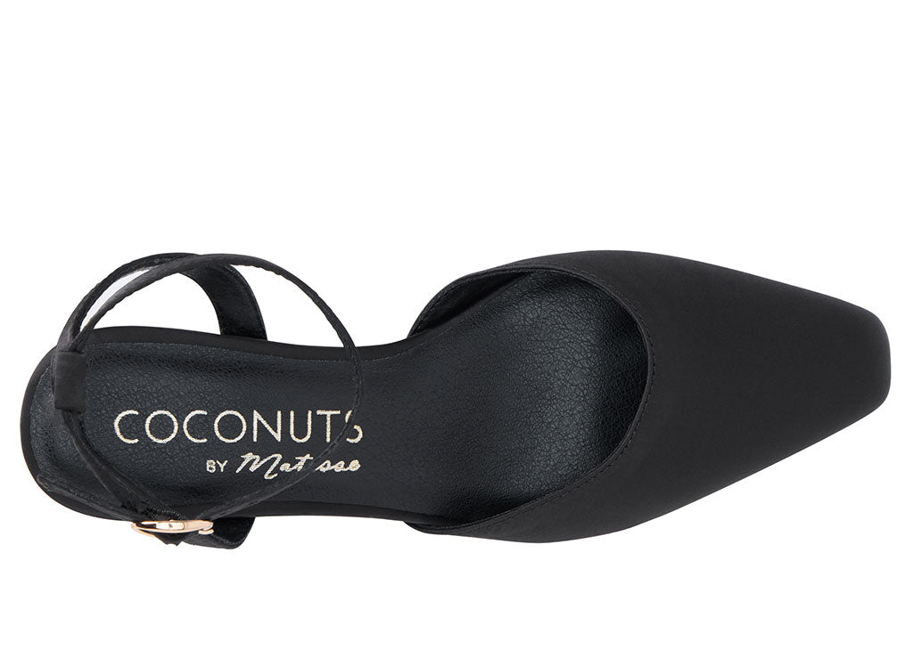 Coconuts by Matisse Women's Finn Pointed Toe Pumps
