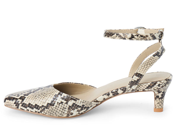 Coconuts by Matisse Women's Finn Pointed Toe Pumps