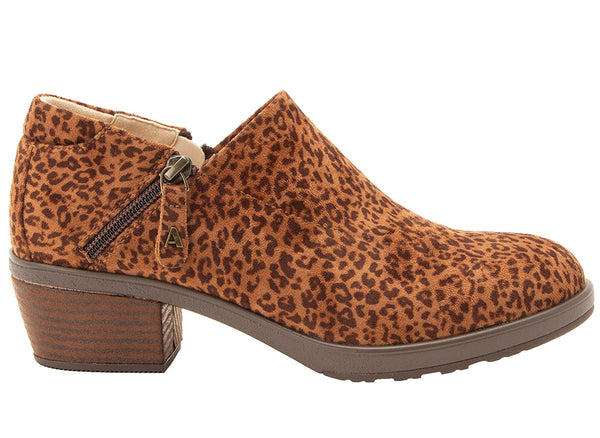Alegria Women's Wynne Shootie