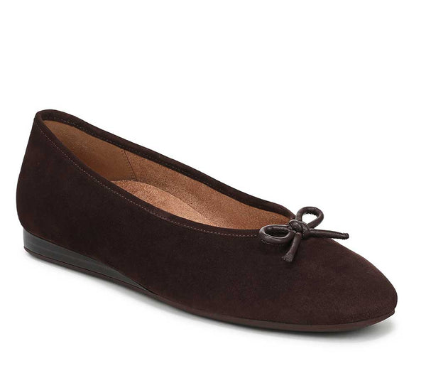 Vionic Women's Larissa Wedge Ballet Flat