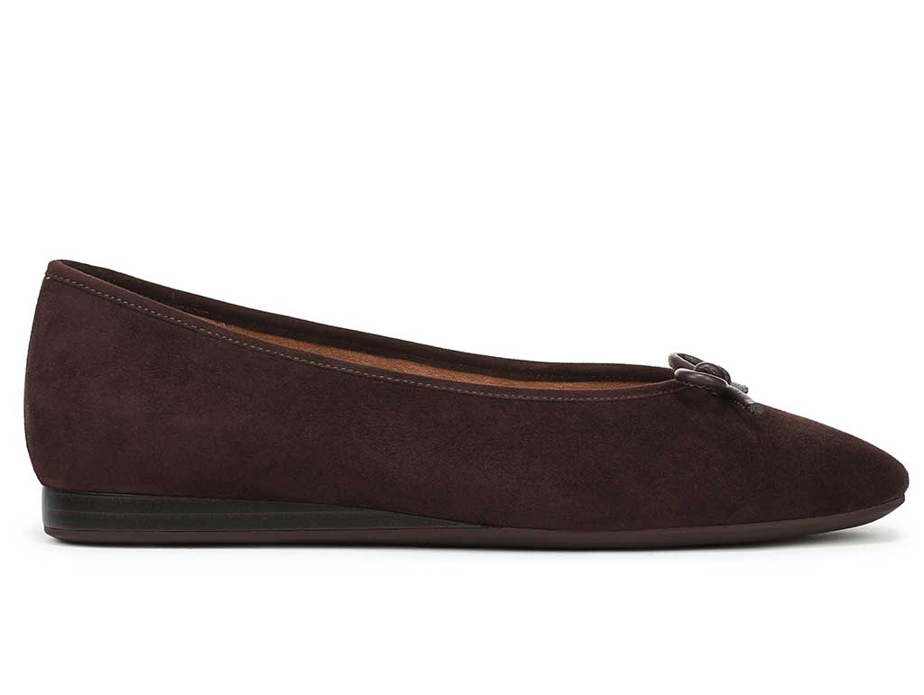 Vionic Women's Larissa Wedge Ballet Flat