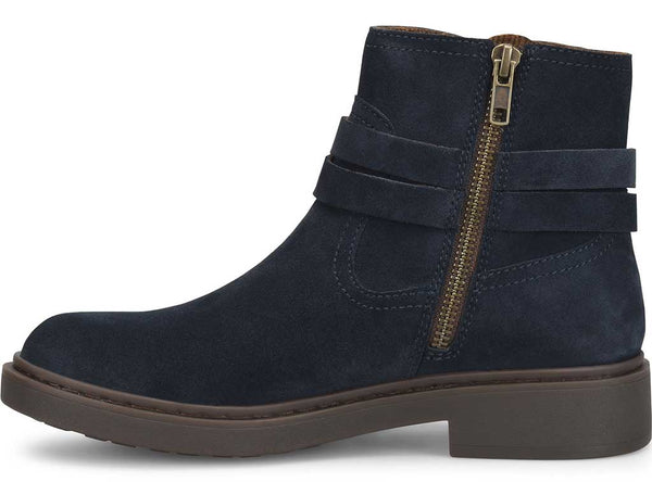 Born Women's Barren Waterproof Boots