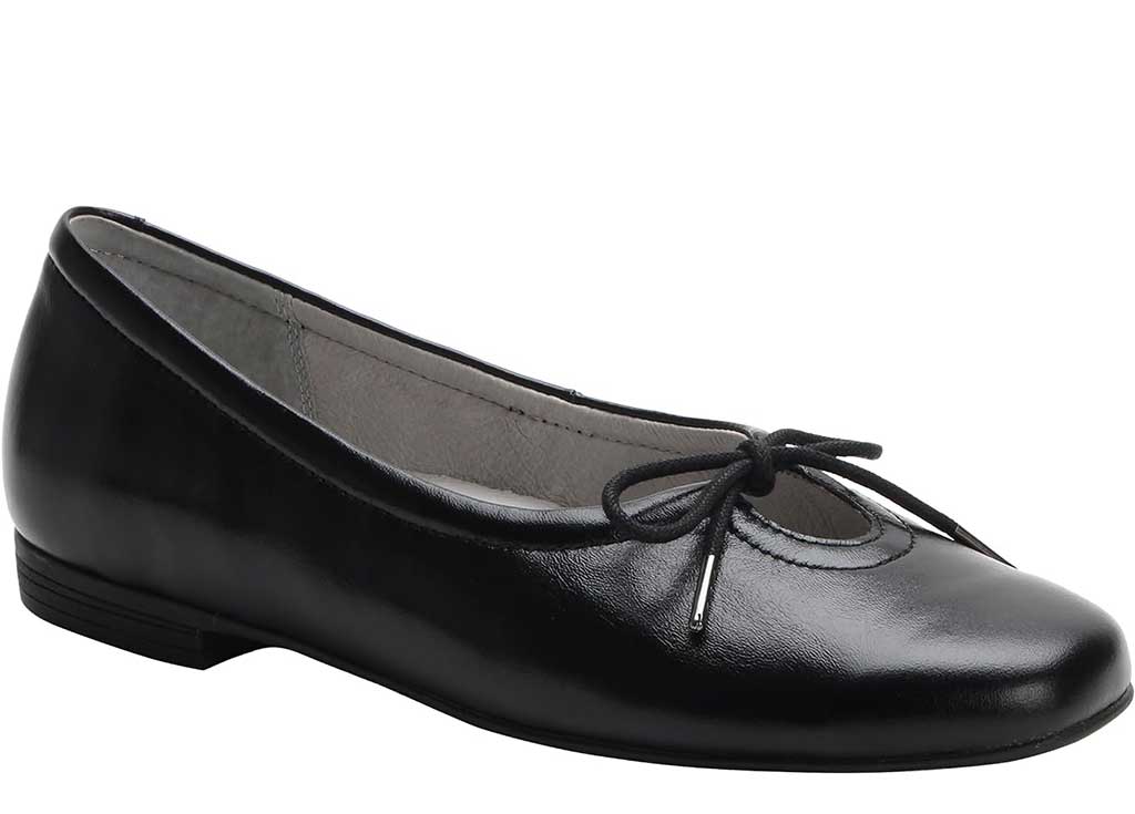Alegria Women's Leilah Keyhole Lace Ballet Flats