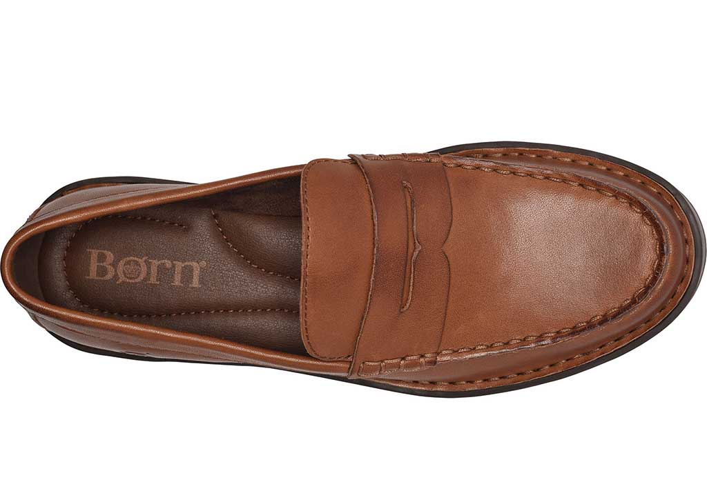 Born Women's Carrera Penny Loafer