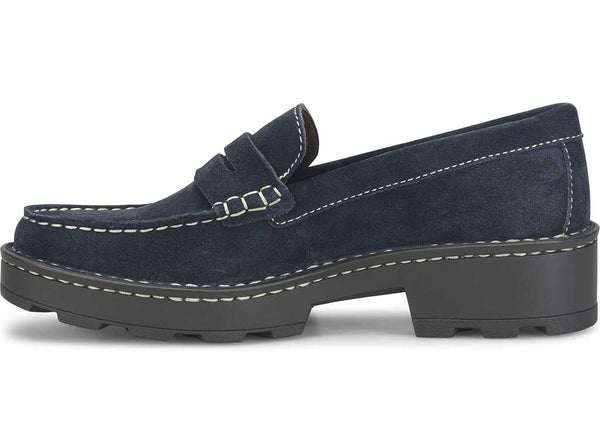 Born Women's Carrera Penny Loafer