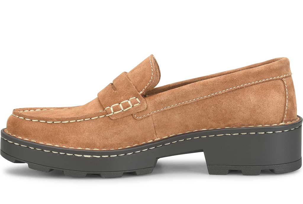 Born Women's Carrera Penny Loafer