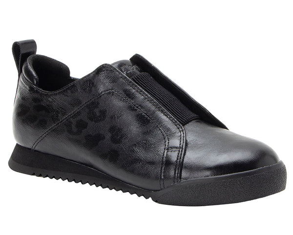 Alegria Women's Reah Slip-Resistant Sporty Retro Sneakers