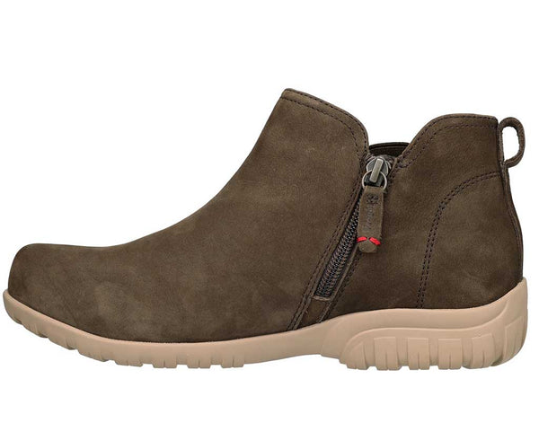Propet Women's Devon Water Resistant Ankle Bootie