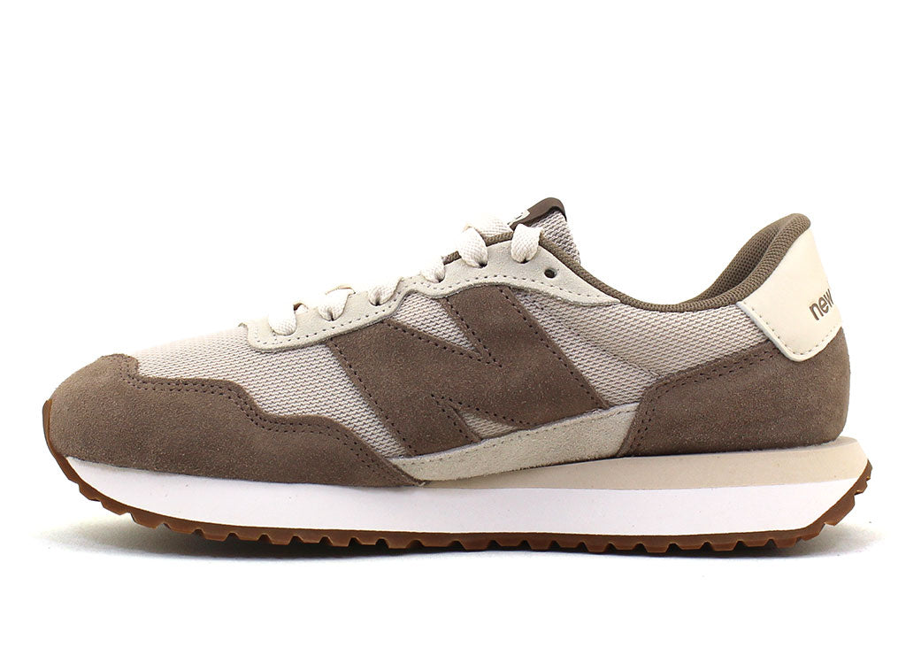 New Balance Women's 237 Retro Sneaker