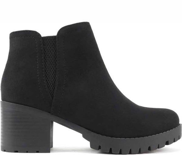 Soda Women's Thumb Chelsea Bootie