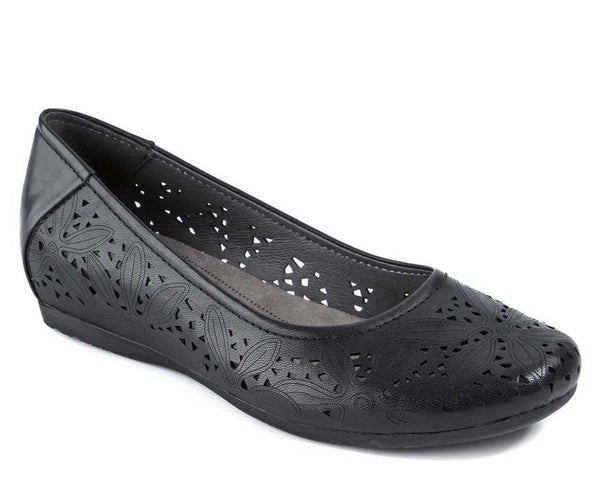 Baretraps Women's Mariah Wedge Ballet Flat