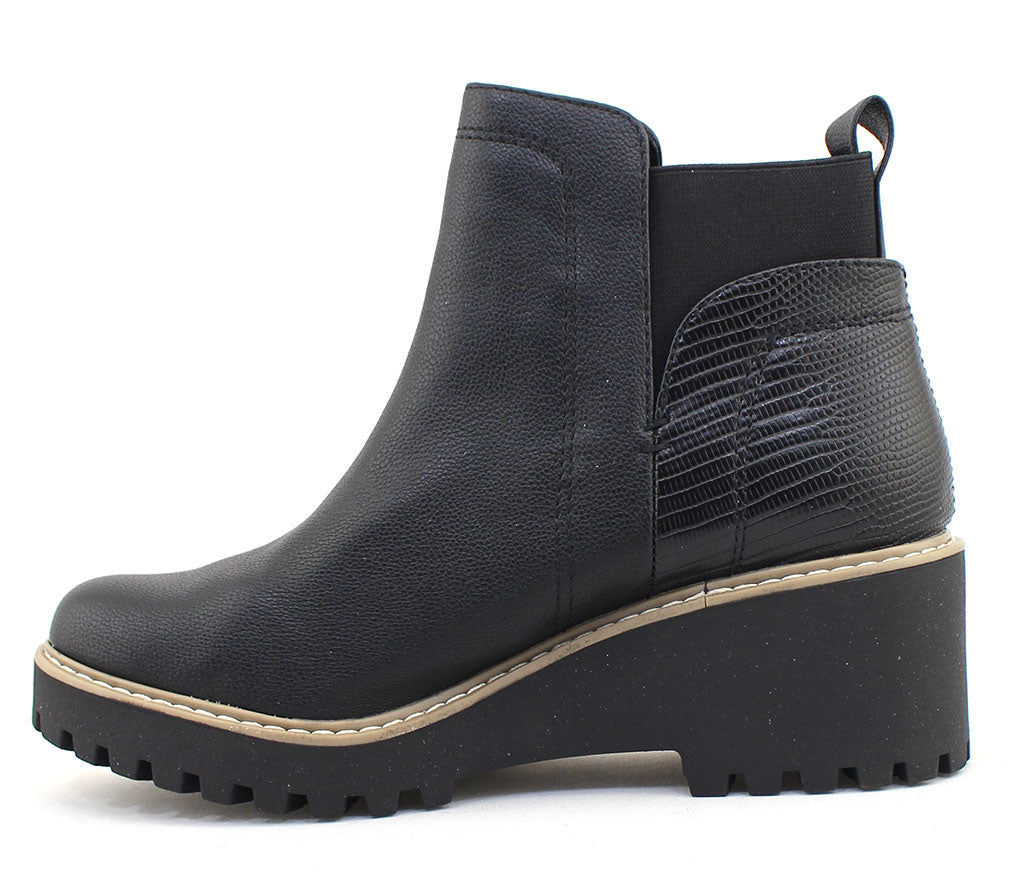 DV Women's Rielle Wedge Bootie