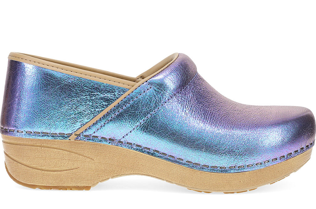 Dansko Women's Xp 2.0 Slip-Resistant Occupational Clogs