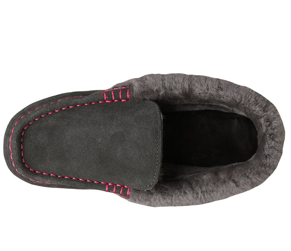 Mykos Women's Aussie Moc Slip-On Moccasin