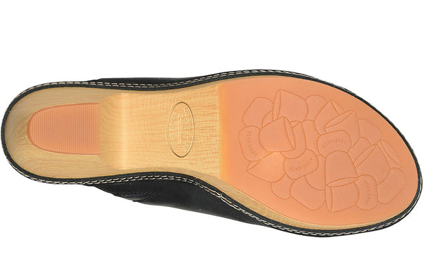 Kork-Ease Women's Gwendolyn Artisan Clog