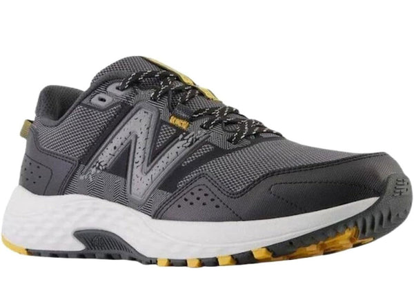 New Balance Men's MT410v8 Sneakers