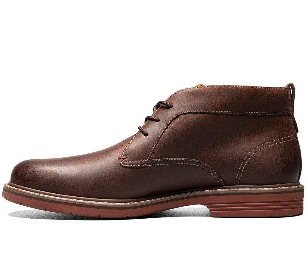Florsheim Men's Norwalk Plain Toe Chukka Boot