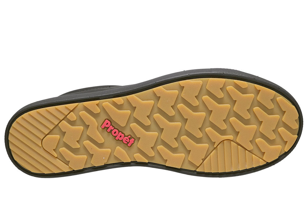 Propet Men's Chad Slip-Resistant Walking Sneaker