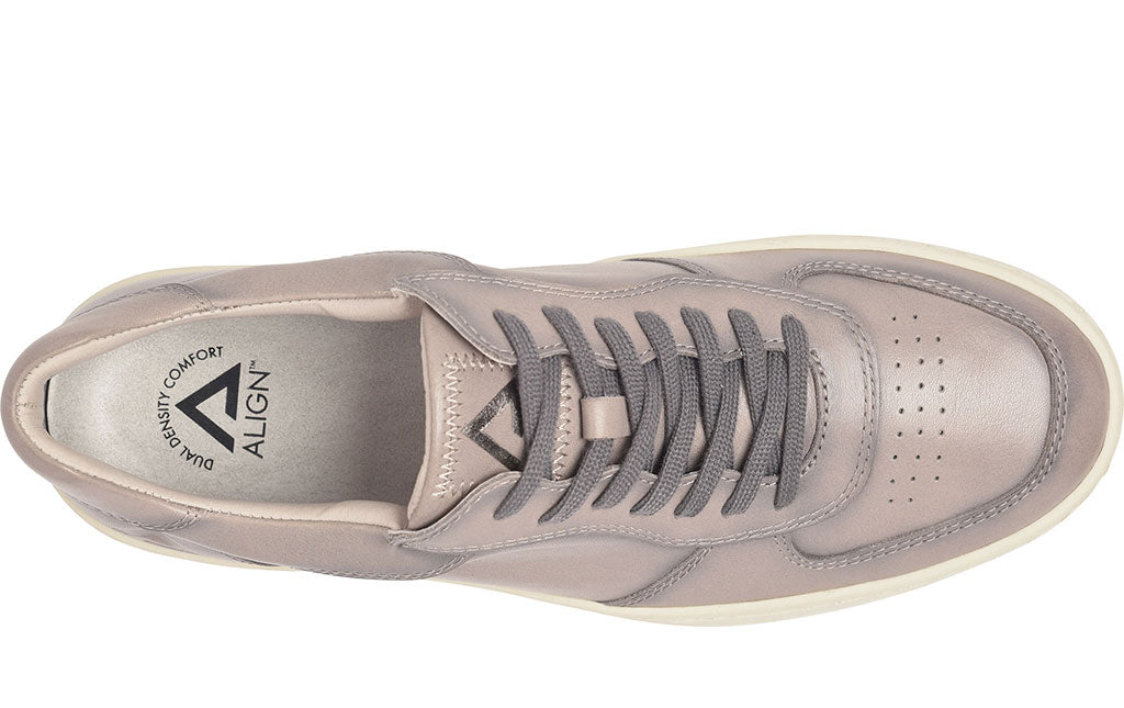 Nurse Mates Men's Venton Slip-Resistant Court Sneakers