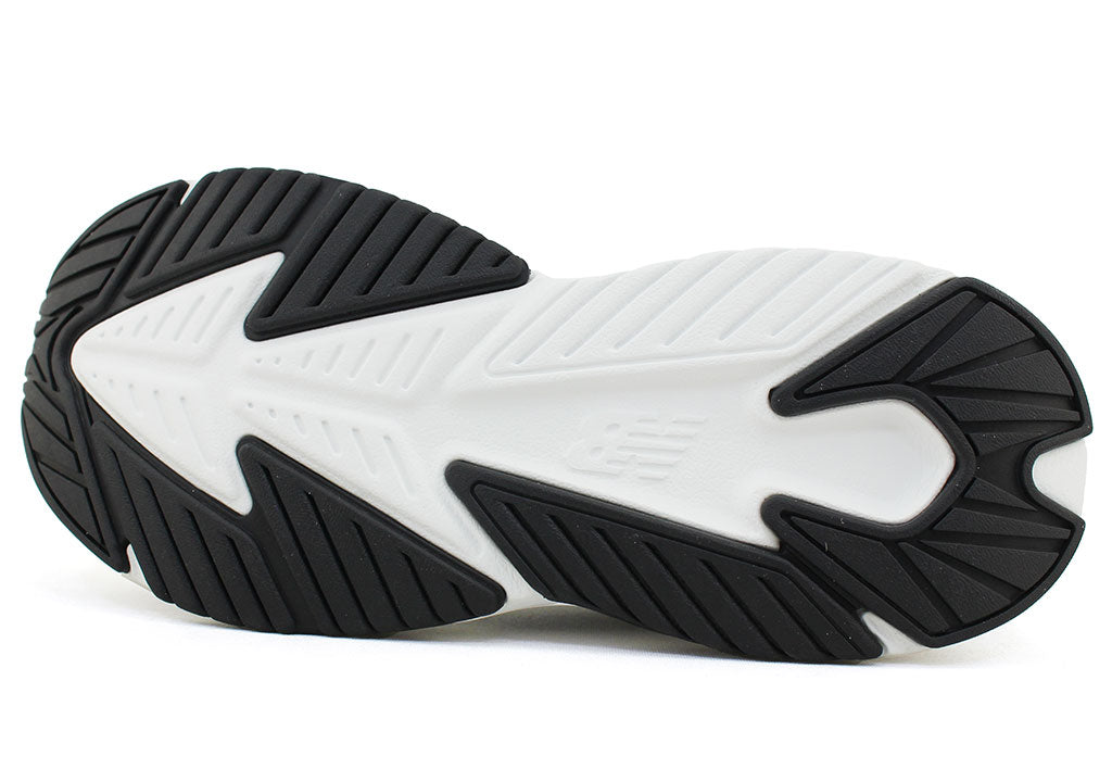 New Balance Big Kids Arishi v4 Sneakers