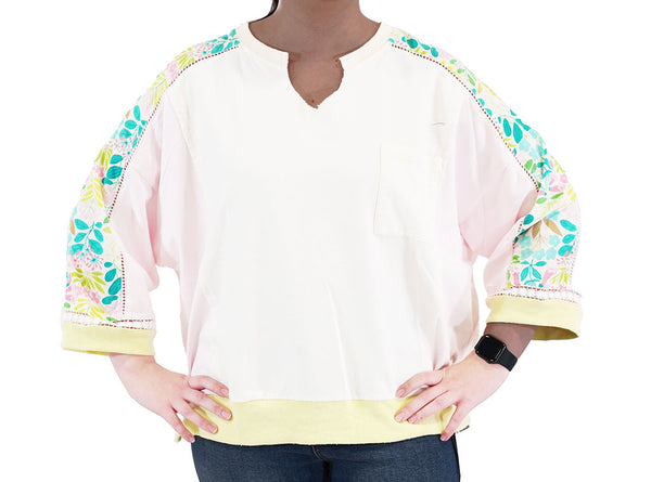 Easel Mix Floral Top