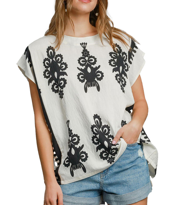 Umgee USA Border Poncho Style Top