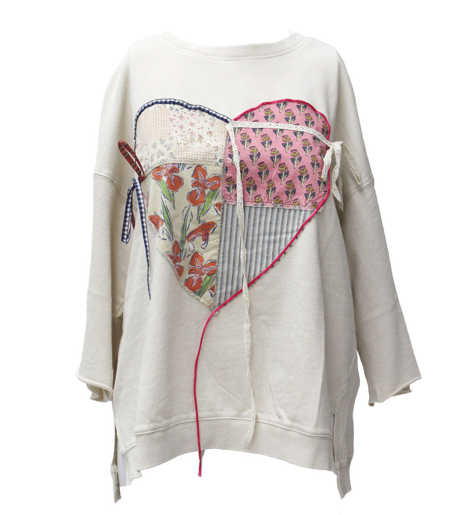 Easel 3/4 Heart Patch Top
