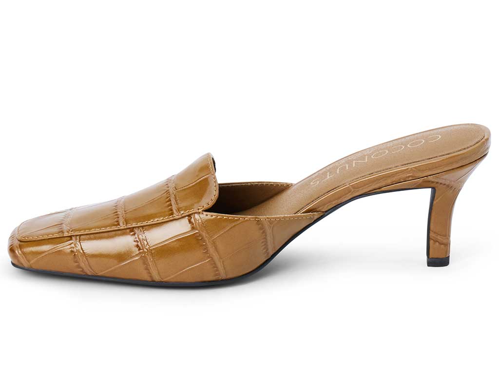 Coconuts by Matisse Women's Davey Heeled Mule