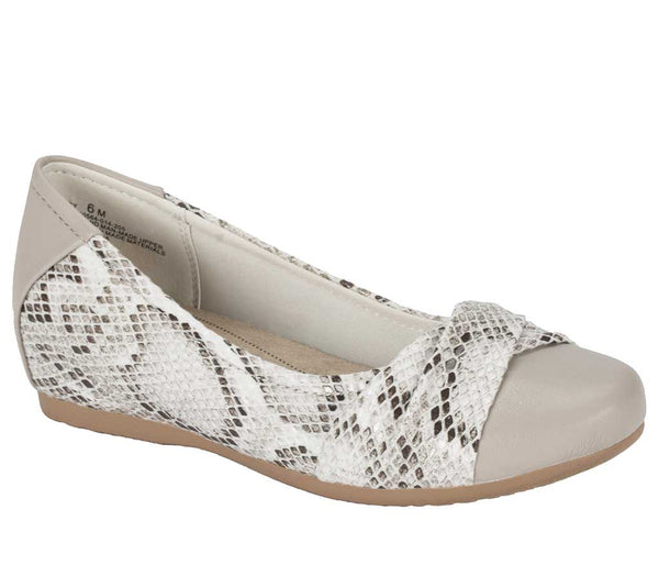 Baretraps Women's Mitsy Slip-Resistant Ballet Flats