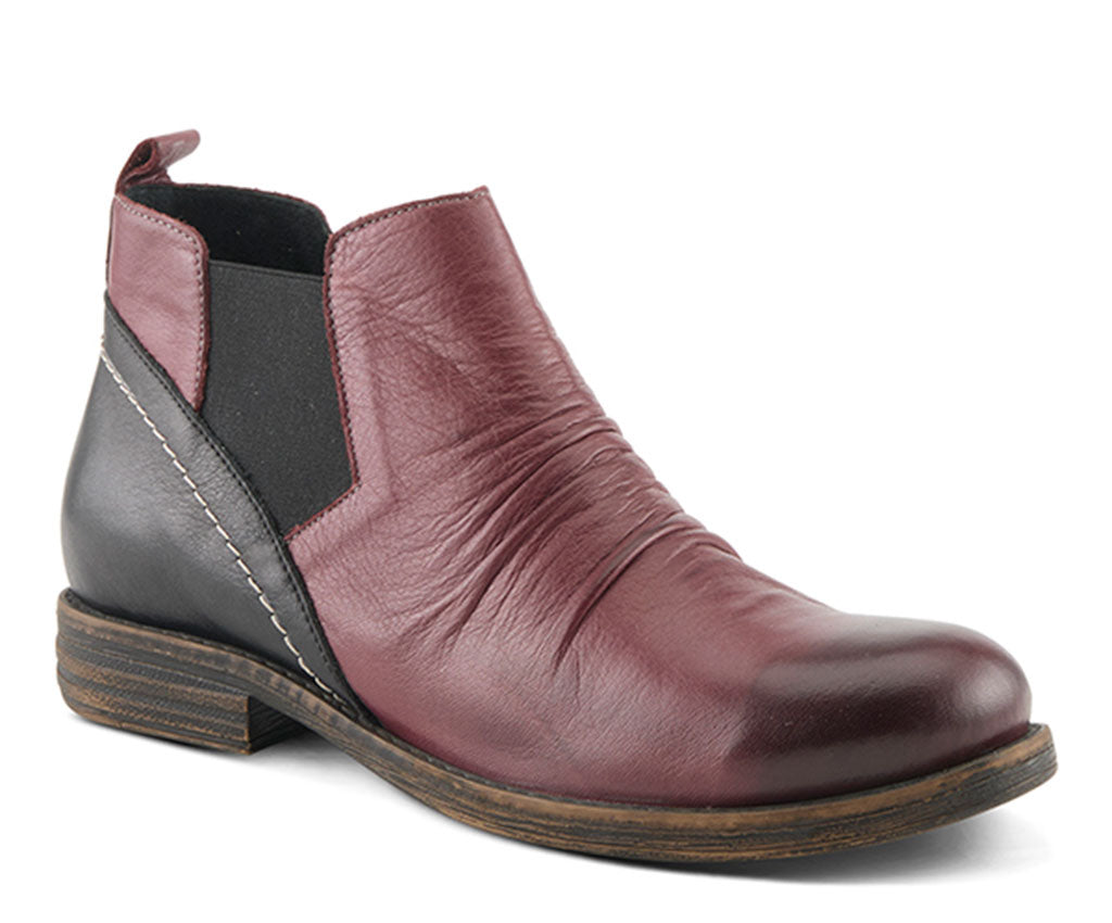 Spring Step Women's Mantaro Chelsea Boot