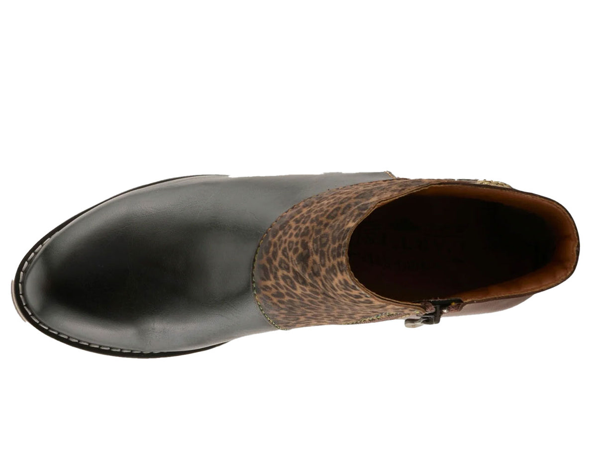 L'Artiste Women's Herekitty-Leo Ankle Boots