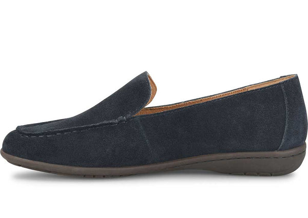 Born Women's Fawn Moc Toe Loafer